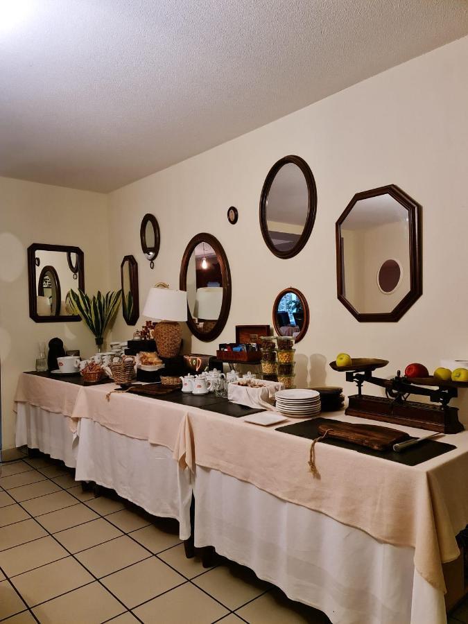 Logis Hotel Restaurant Entre Nous Langeac المظهر الخارجي الصورة