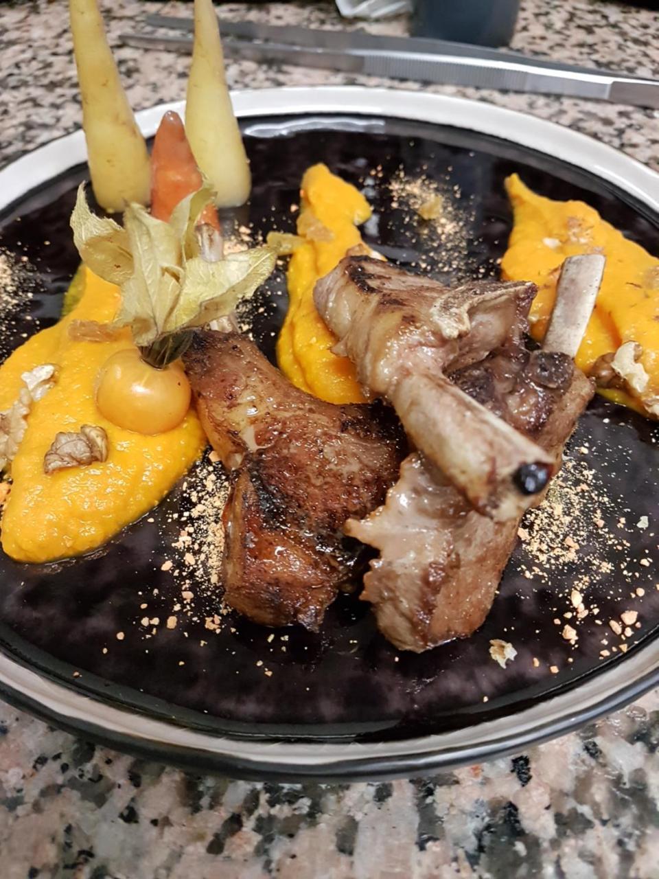 Logis Hotel Restaurant Entre Nous Langeac المظهر الخارجي الصورة